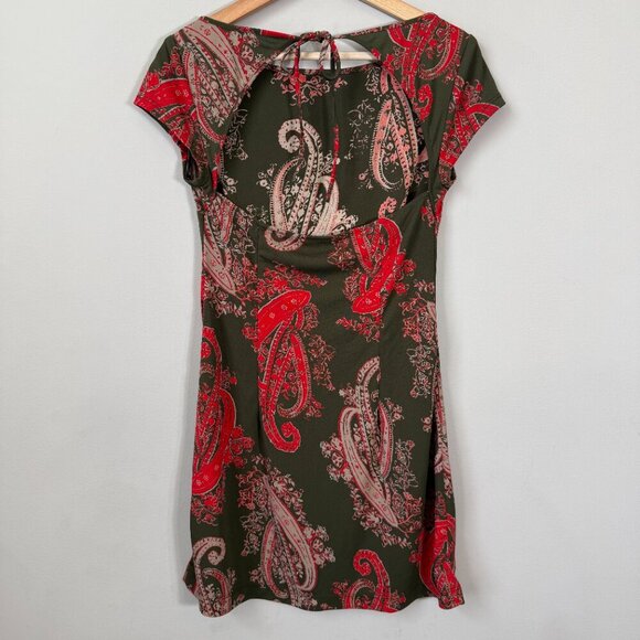 Vintage BCBG Paisley Open Back Mini Dress Women's Medium Green Red Y2K Party - Picture 7 of 11